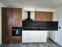 Продавам кухня с остров – 356 см + остров 154 см НОВА