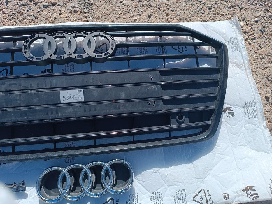 Решетка за предна Броня за Ауди А 6 2018 до 2020