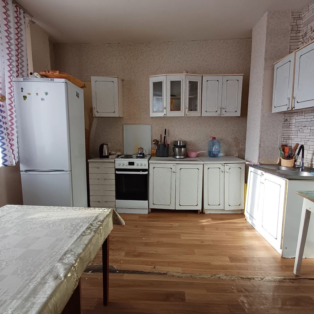 ШАХТЕРОВ - 74, трех.кв., 80 кв., юго-восток. !!!ГОРЯЩИЙ ВАРИАНТ!!!