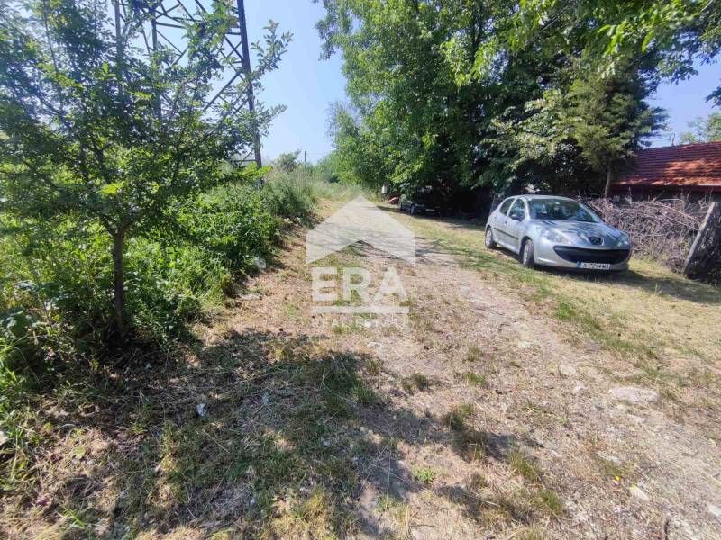 Само в ЕРА Имоти Хасково! Страхотен парцел в кв.Изгрев