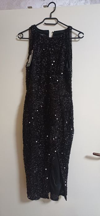 Дамска паметна рокля нова