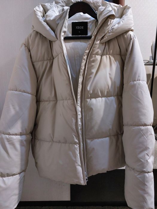 Продам зимнюю куртку