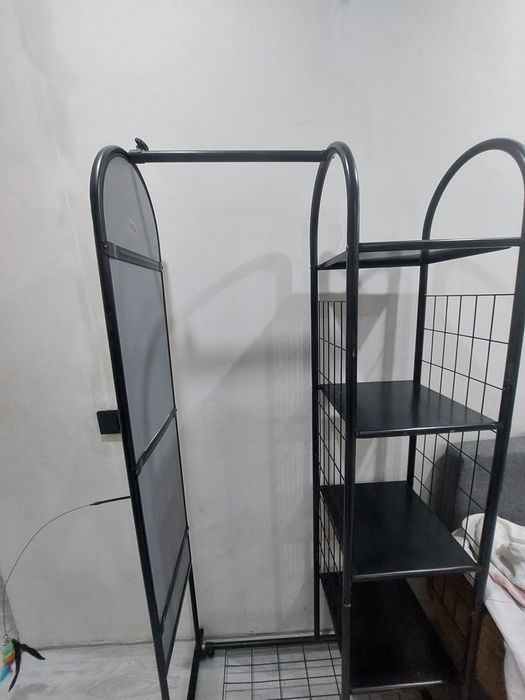 Вешалка для одежды с зеркалом  удленяется