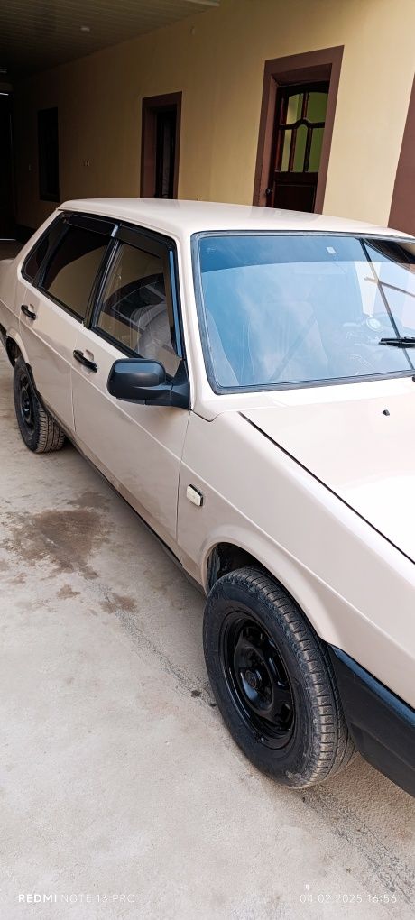 Vaz 21099 yil 1995 yil