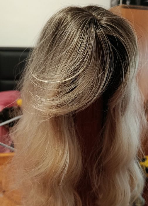 Perucă ondulata,sintetic