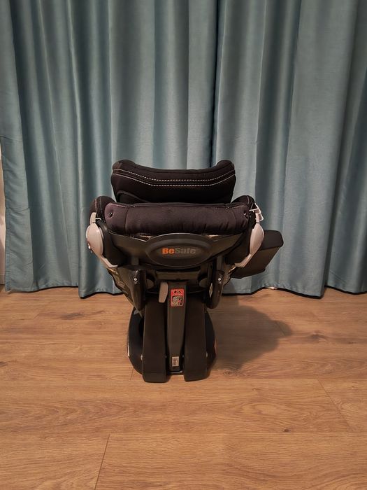 BeSafe - Scaun auto iZi Combi X4 ISOfix, Midnight Black