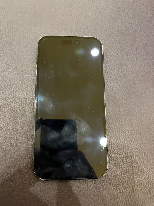 Iphone 14 Pro baterie 100%