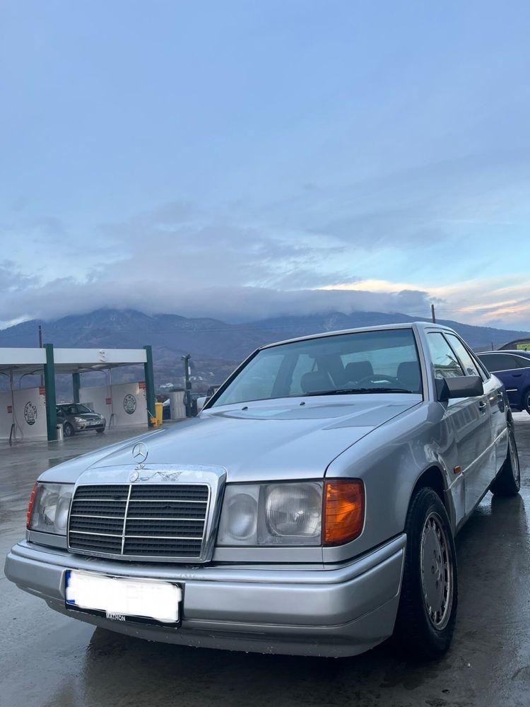 Mercedes w124 E200