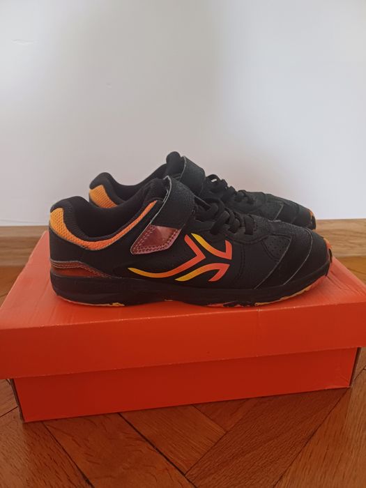 Маратонки artengo decatlon 35 номер