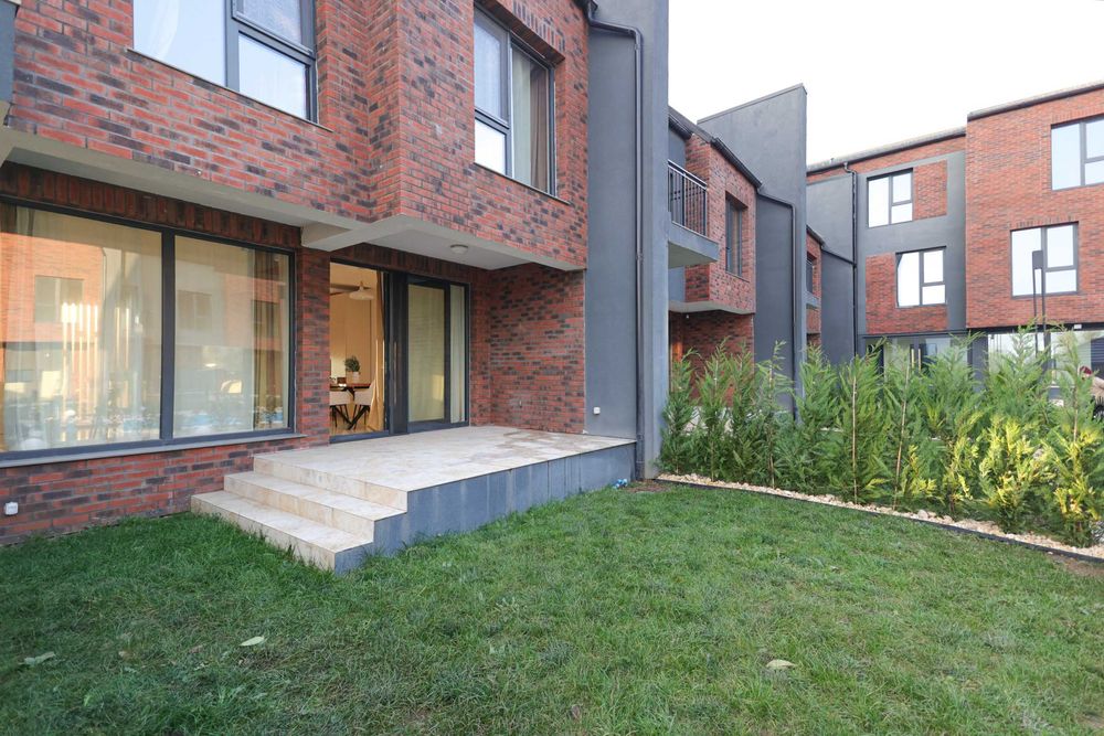 Închiriere casa de 5 Camere (180 mp) în Nobil Residence, Tunari!