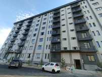 3-комнатная 86 м², коробка, 6/8, 2 с/у, метро Шахристан`
