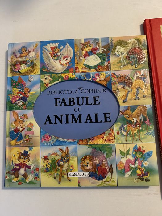 Set cărți de povești cartonate colorate