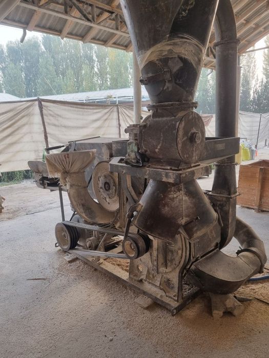 Ukrainka drabilka zo'r xolatda 30 klv zavod mator bilan