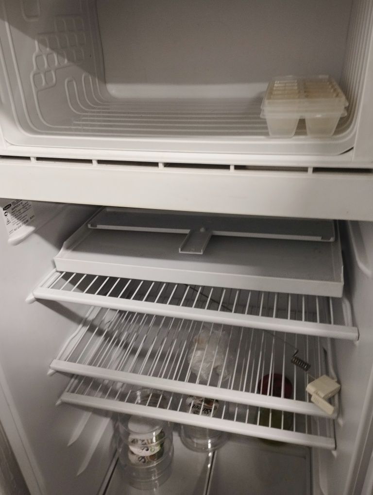 Холодильник Бирюса б/у 135х60 см
