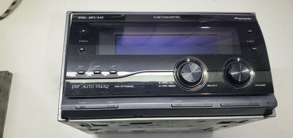 Продаётся Pioneer Carrozzeria FH-P070MD