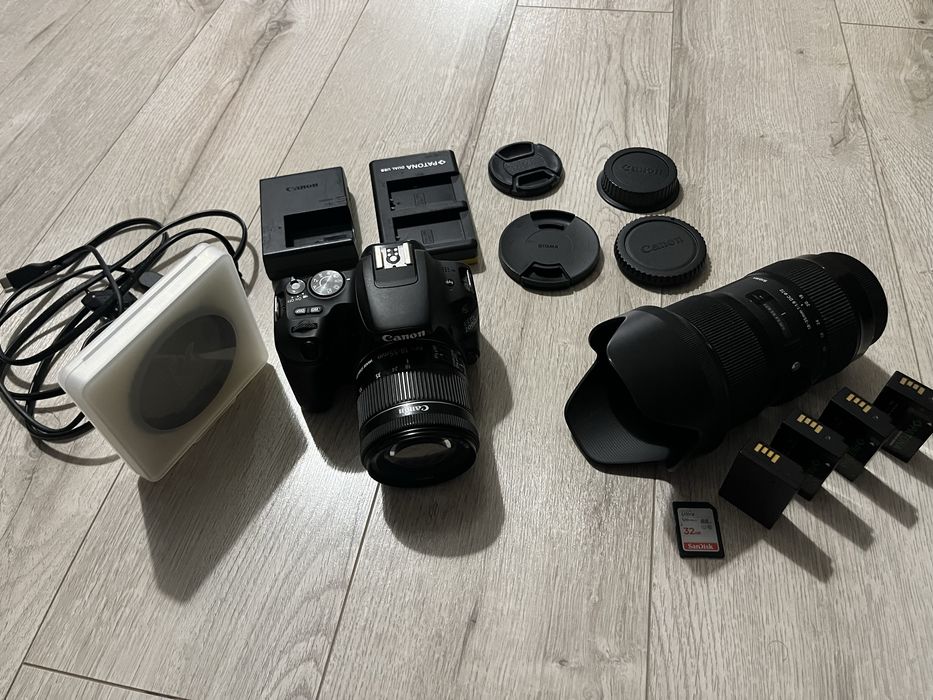 Aparat Cannon 200D + Obiectiv Sigma 18-35 mm f1.8