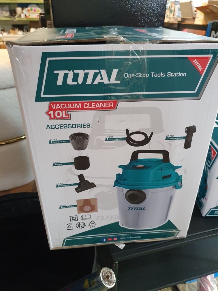 Прахосмукачка за сухо и мокро почистване TOTAL, 1000W, 10L
