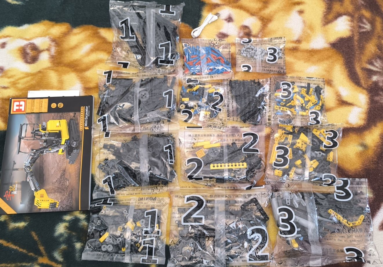 Продам Lego technic набор на пульте дистанционного управления. Подарок