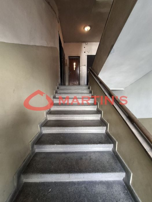 2-стаен в София- площ 68 цена 650