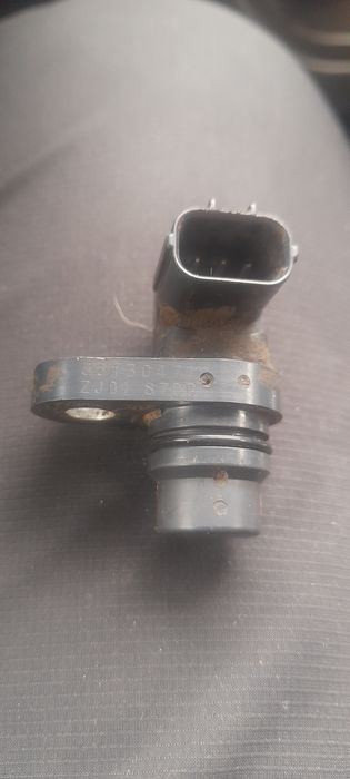 Датчик положения колленвала.