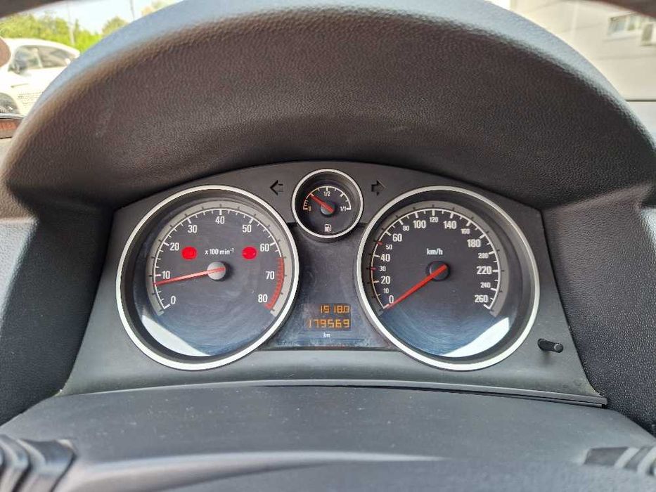 Opel Astra H Gtc
