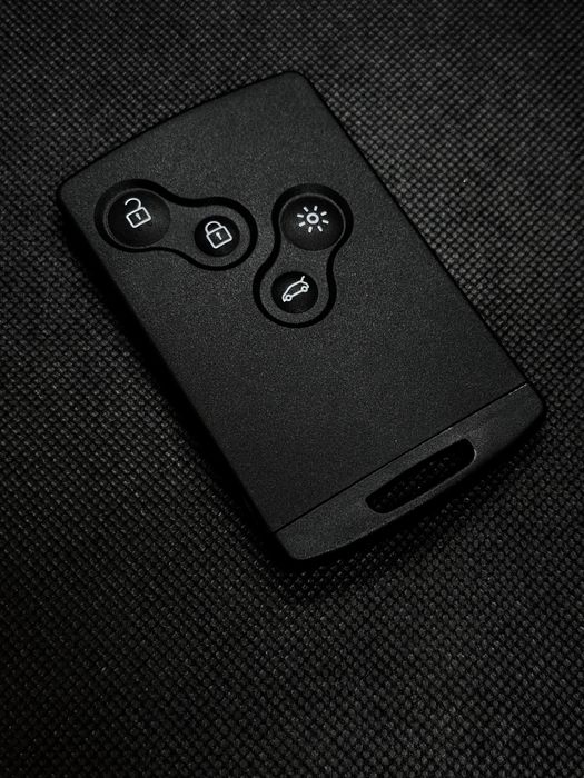 Carcasă card cheie Renault – design modern, calitate premium