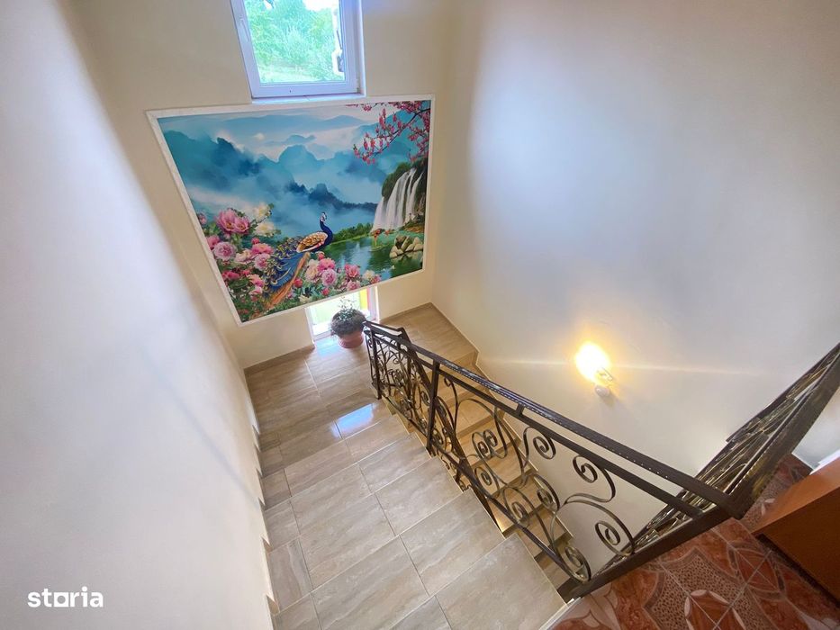 Casa Aroneanu Iasi 5 camere /3 bai 1500 mp teren ASFALT!