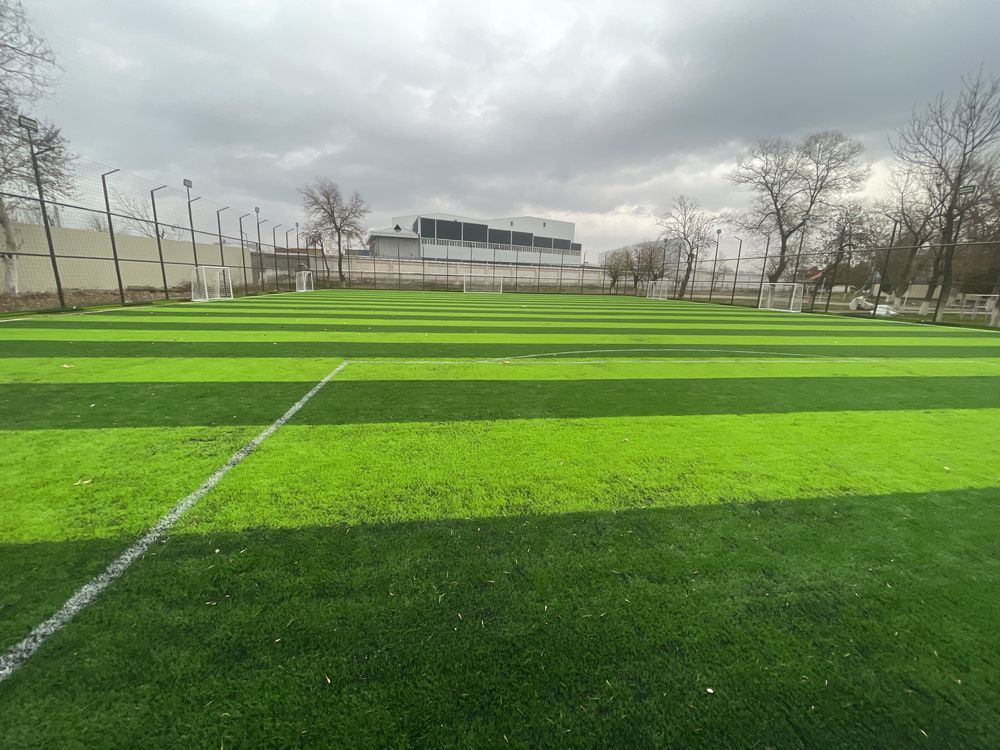 Mini stadion ijaraga beriladi 200.000