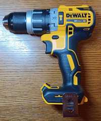 Шуруповёрт DeWALT DCD796