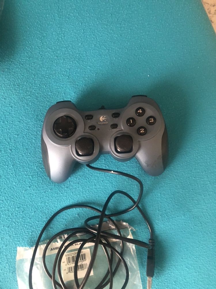 Playstation джойстик с кабел