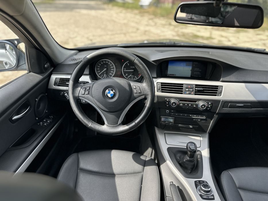 BMW Seria 3 E91 Facelift 2.0 diesel Manuala 2011 EURO 5