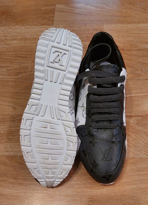 Sneakerși Louis Vuitton