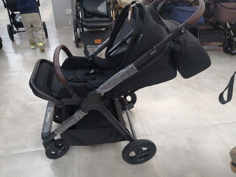 Продам детскую коляску