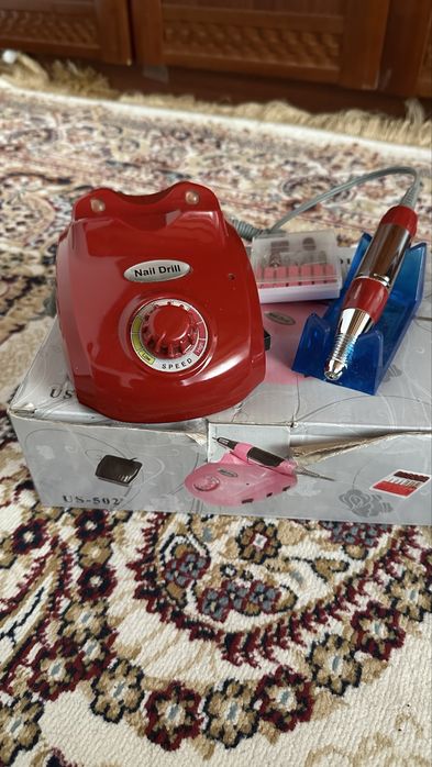 Аппарат для маникюра и педикюра