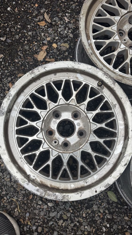 Диски R16 в сред сост