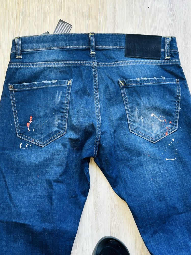 Dsquared мърки нови дънки