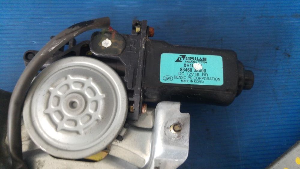 macara cu motoras usa dreapta spate kia sorento 2002-2009 83460-3e000