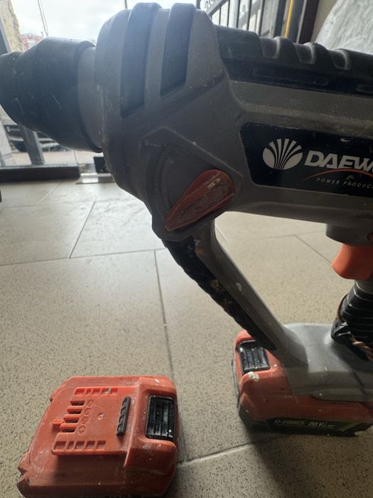 Перфоратор Daewoo 20V
