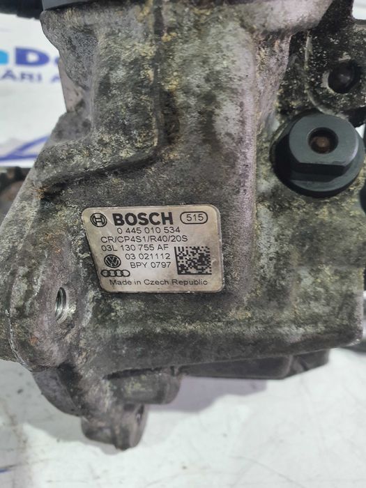 Pompa inalta presiune VW Passat B7 20 tdi cod 03L130755AF 0445010534