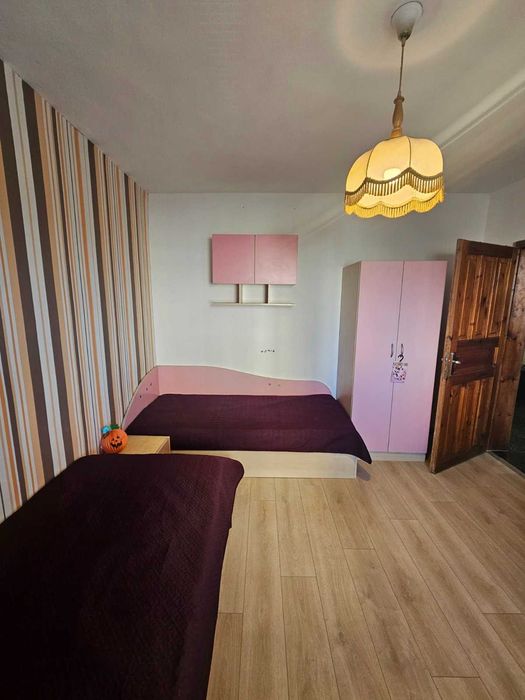 Дава се под наем Двустаен апартамент в Бургас, Славейков - 60 кв.м за 204 € - Снимка #5