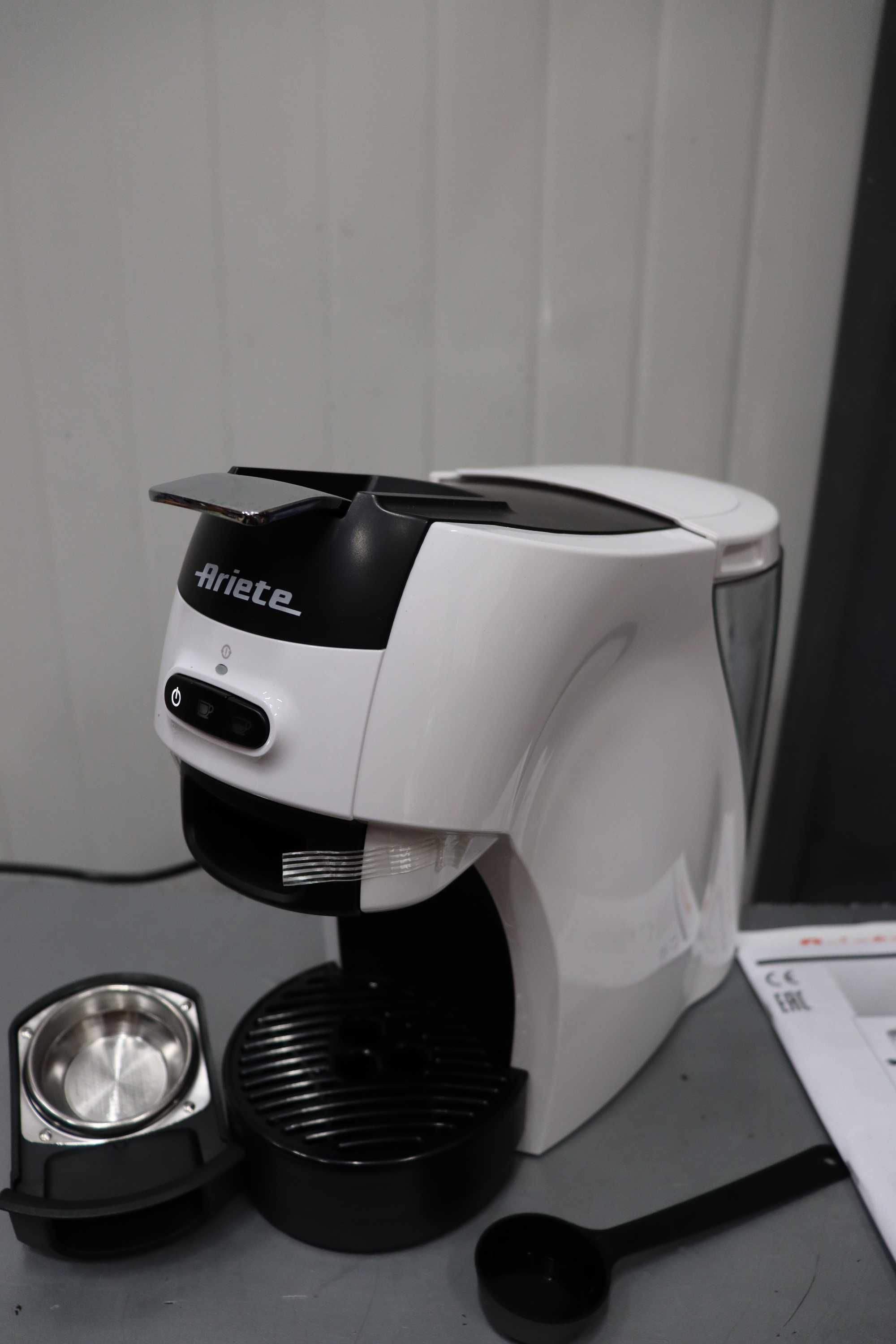 Еспресо машина Ariete Cassetto 1301, 1100W, 0.6 л, Бял