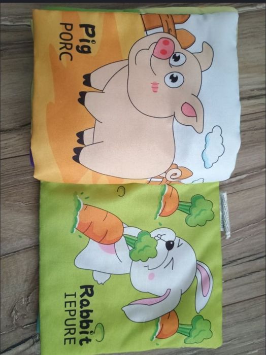 Cărticica interactivă/senzoriala bebelusi