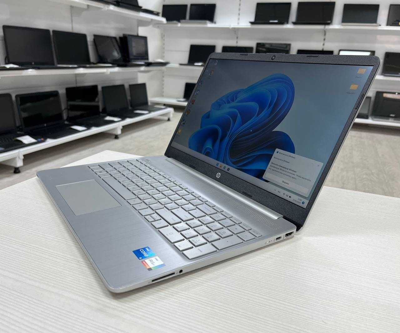 HP 15S Core i5-12/Озу 16/SSd 512/12 ядро В идеале Без царапин