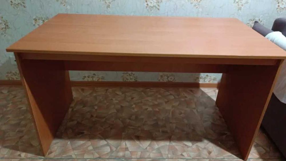 Стол офис/ученический