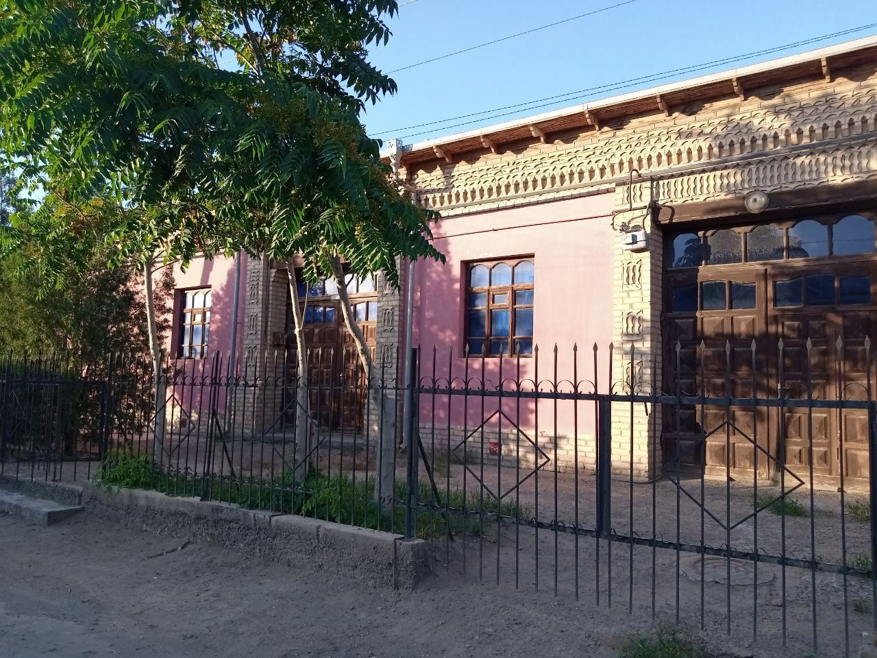 Хива шахрида Ховли жой сотилади