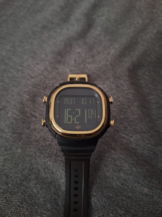 Ceas de mână Adidas