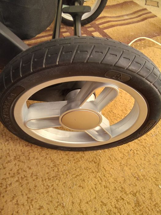 Детская коляска новая