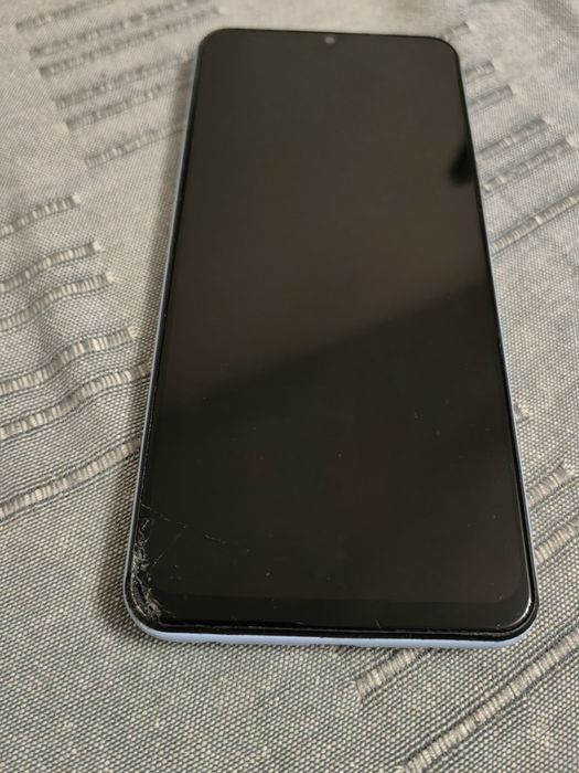 Продавам Samsung A13