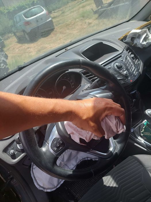 Ford Fiesta 1,6 tdci, Форд Фиеста на части!
Януари 2014