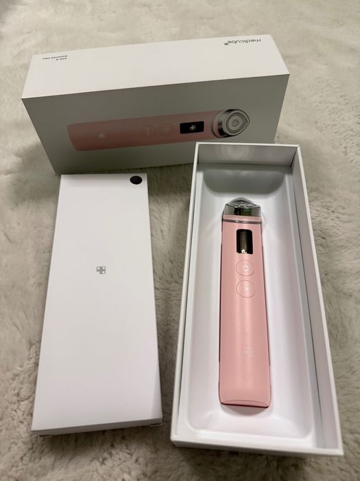 Medicube Age-R Booster Pro Pink
